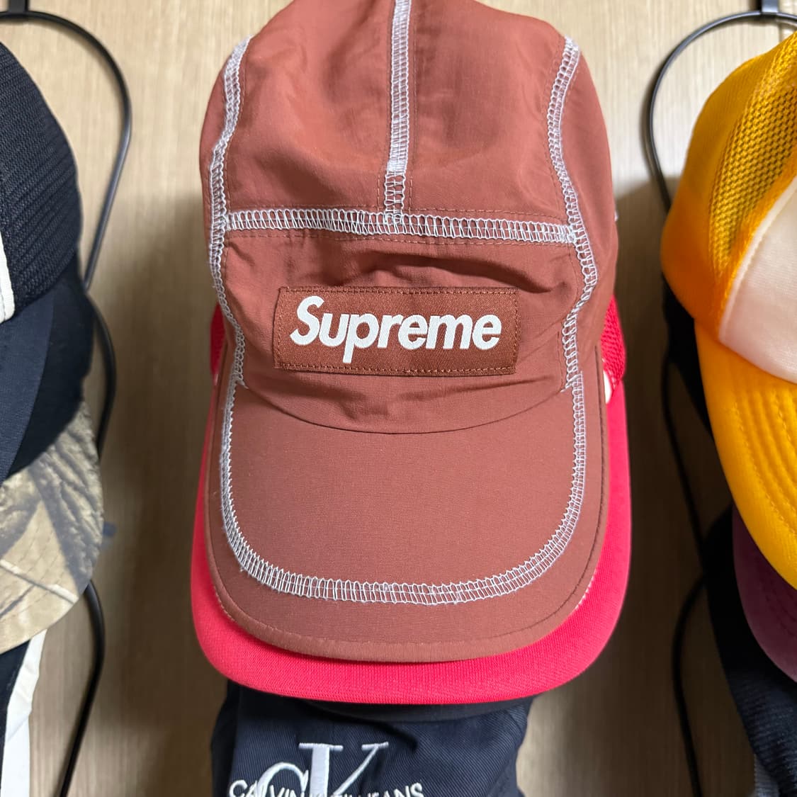 슈프림 23ss리플랙티브 캠프 캡 상품이미지3