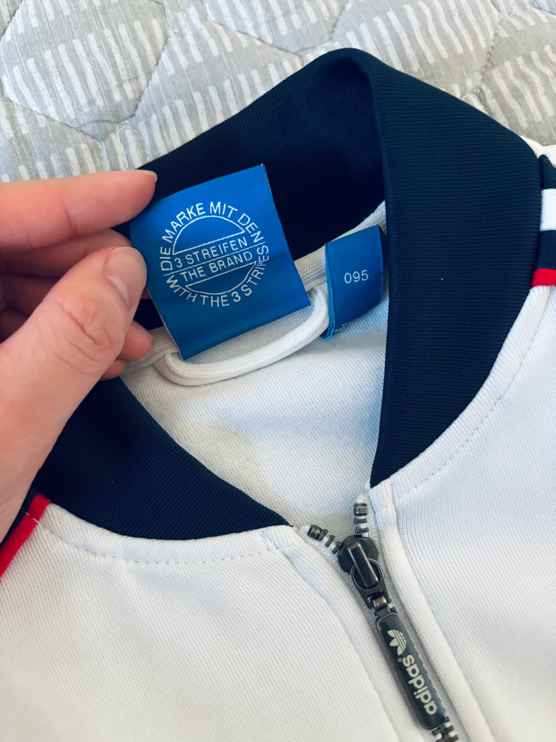 아디다스 슈퍼스타 트랙탑 져지 화이트 네이비 95사이즈 상품이미지4