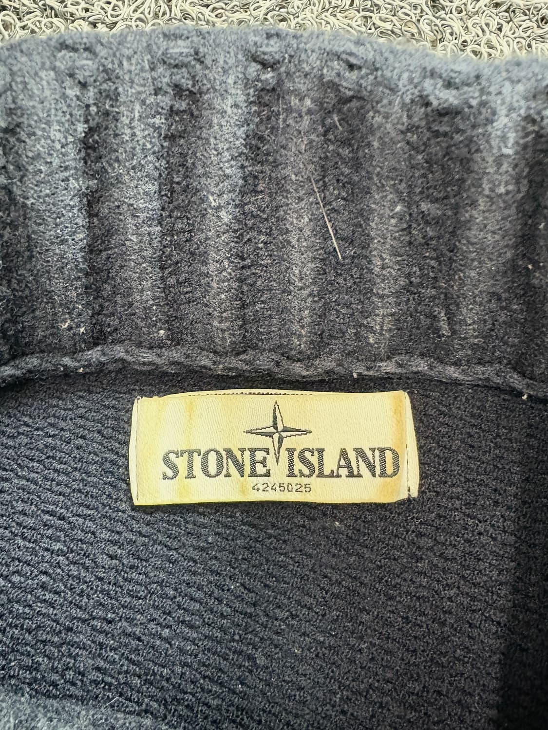 스톤아일랜드 와펜 숄카라넥 울 니트 2438 상품이미지3