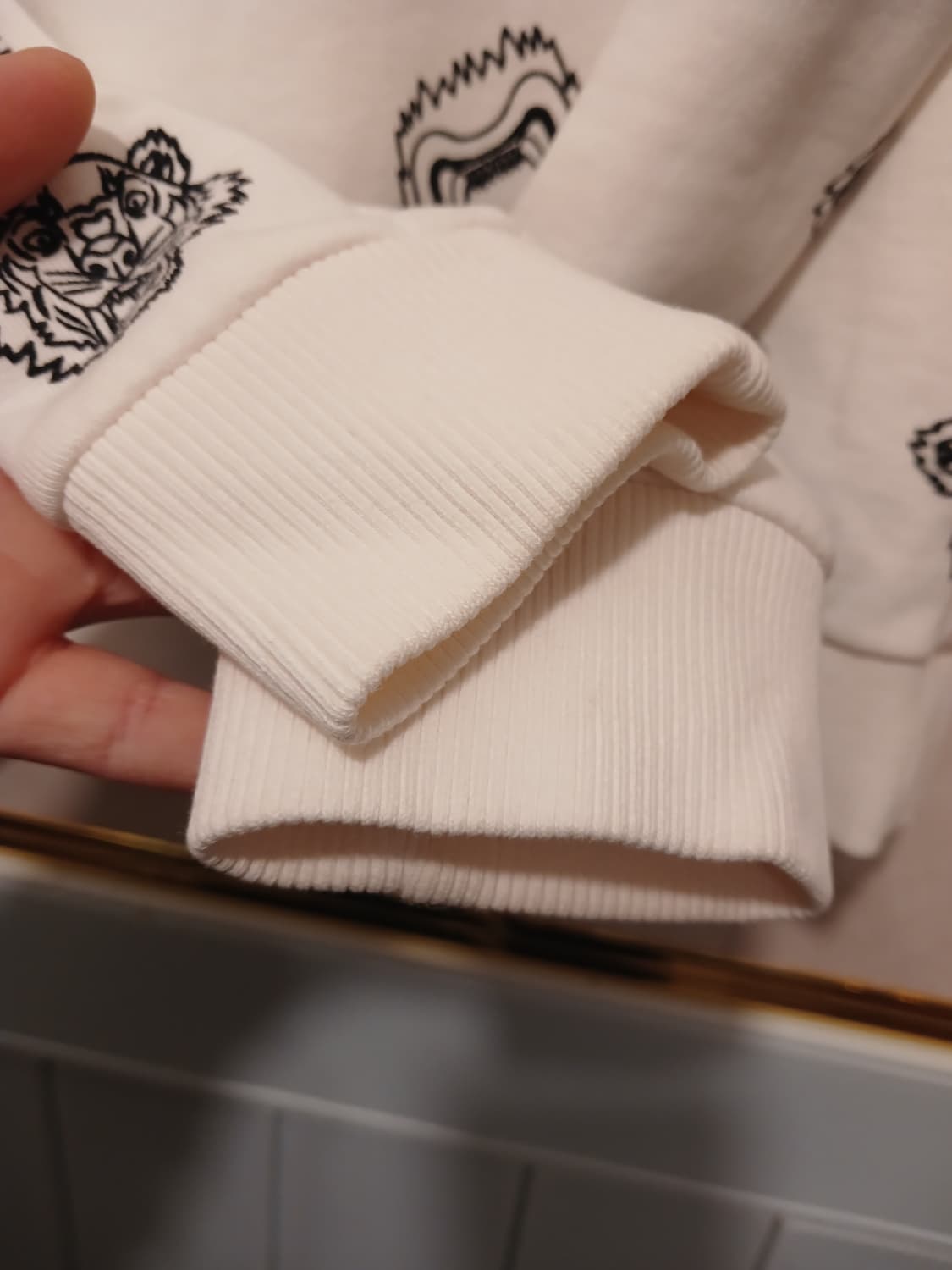 겐조 정품 여성 맨투맨 S 사이즈 상품이미지4