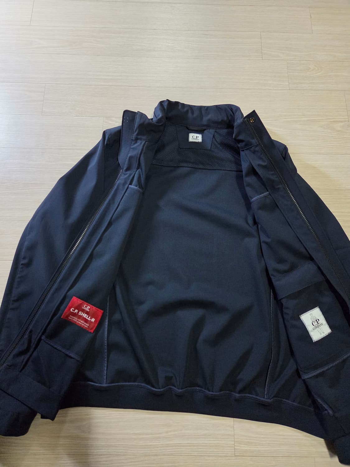 [S급] CP컴퍼니 쉘-R 렌즈 재킷(다크네이비) 상품이미지6