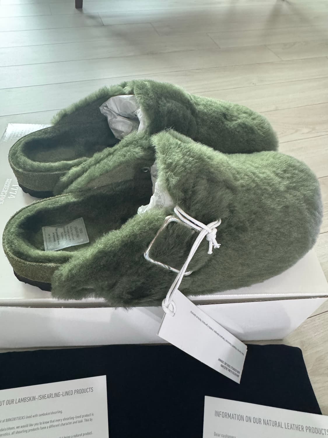 (새제품)버켄스탁 보스턴 1774 시어링 그린 (한정판) 37 상품이미지4