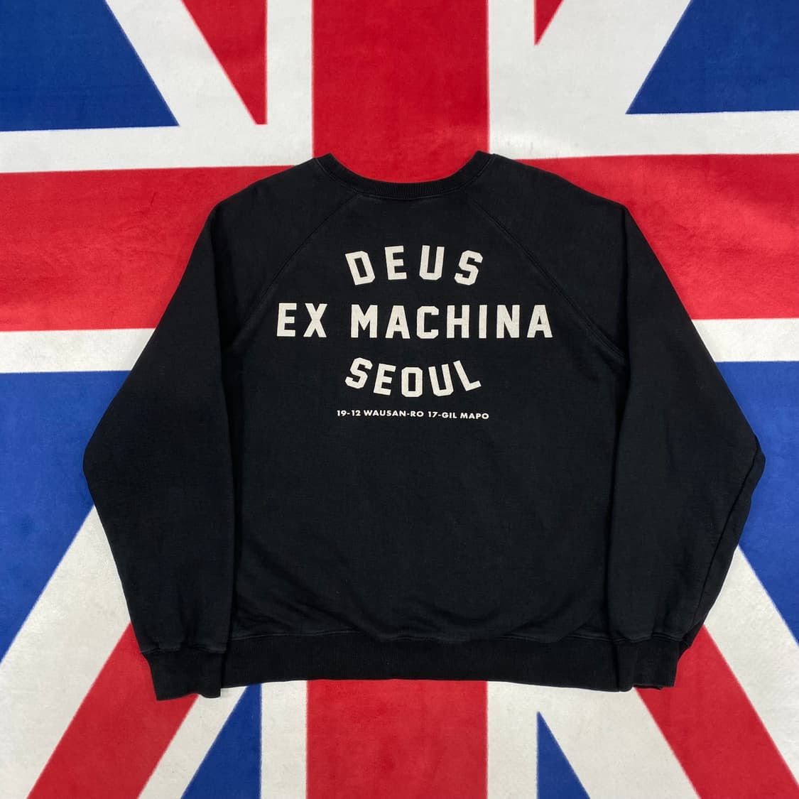 데우스 엑스마키나 서울 맨투맨  XL 상품이미지2