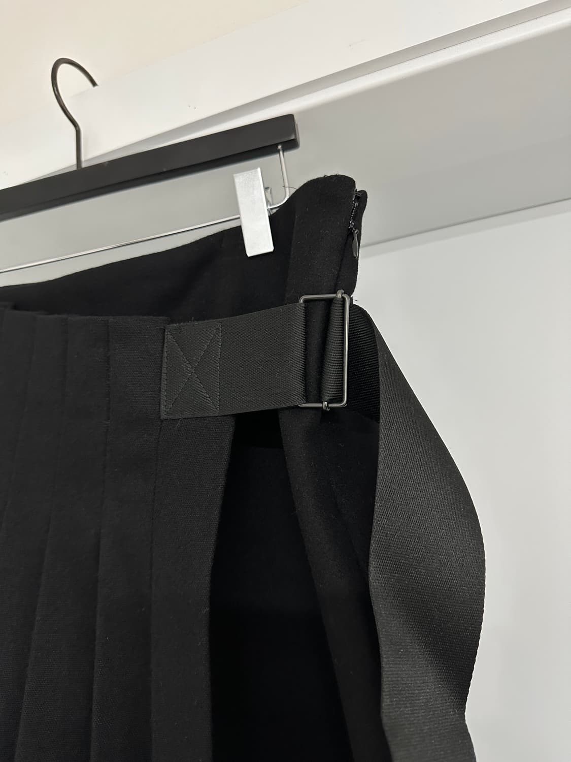 [COS 코스] 여성 벨트 플리츠 스커트 상품이미지2