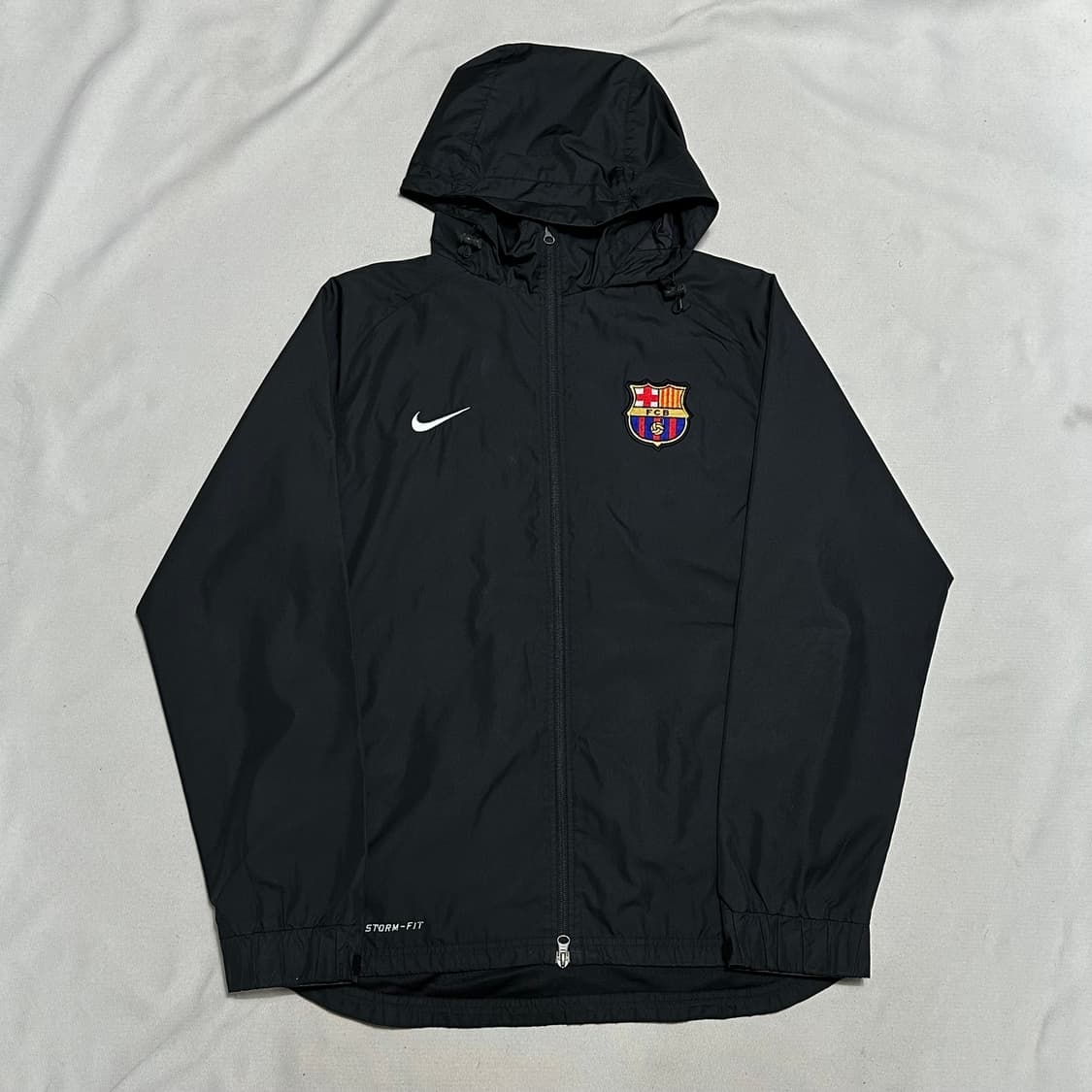 L 나이키 바르셀로나 블랙 스톰핏 바람막이  상품이미지2