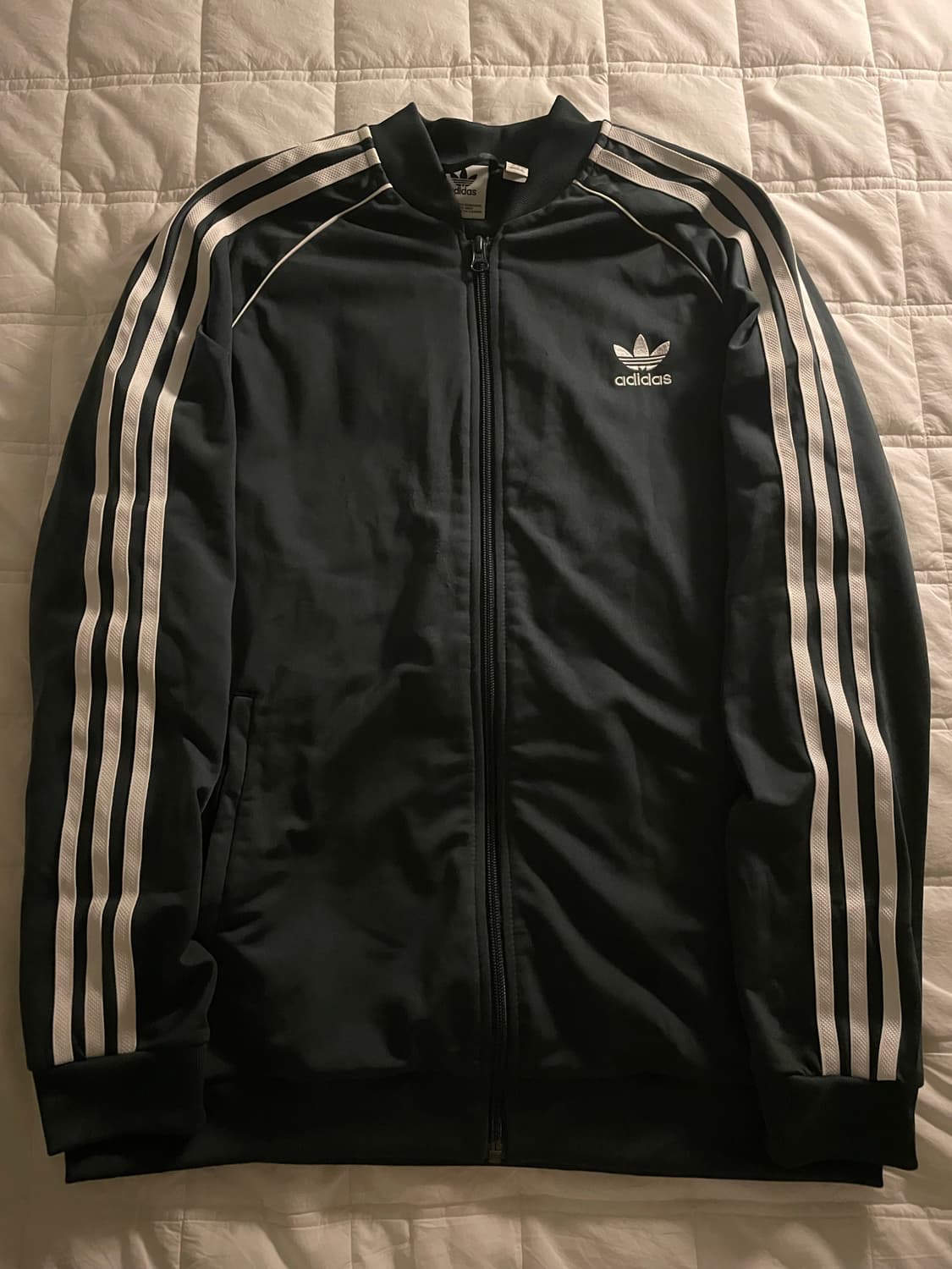 아디다스 슈퍼스타 딥그린 트랙탑 상품이미지1