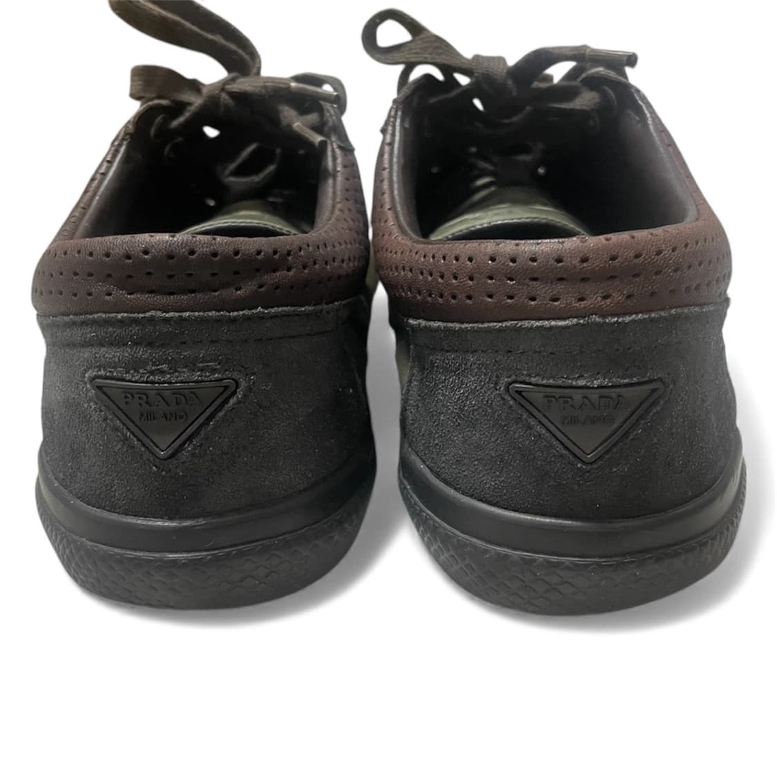 275) 프라다 나일론 스웨이드 스니커즈 신발 올리브 그레이 상품이미지4