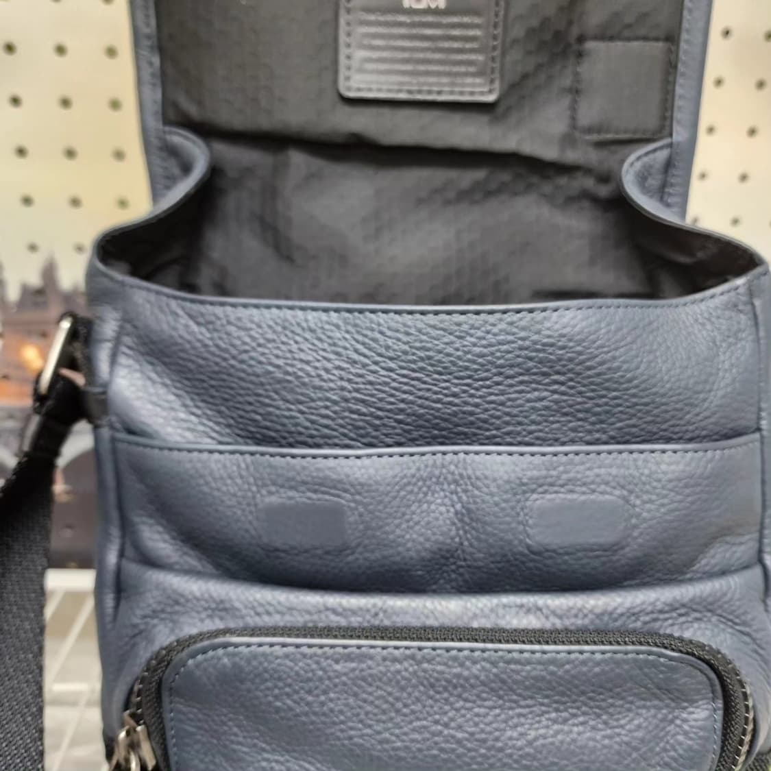 투미 알파브라보 바스토우 크로스바디  메신저백 크로스백 상품이미지7