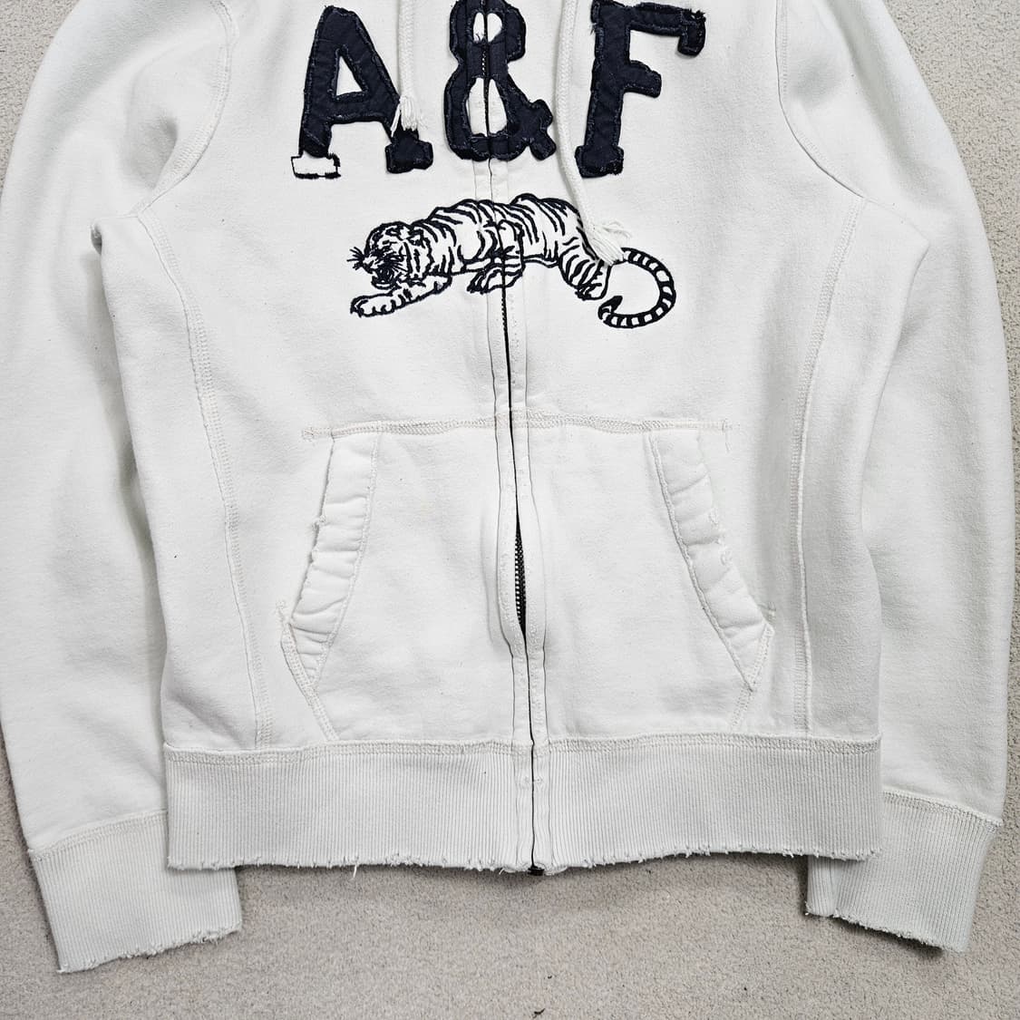 아베크롬비 타이거 후드 집업 M 상품이미지4