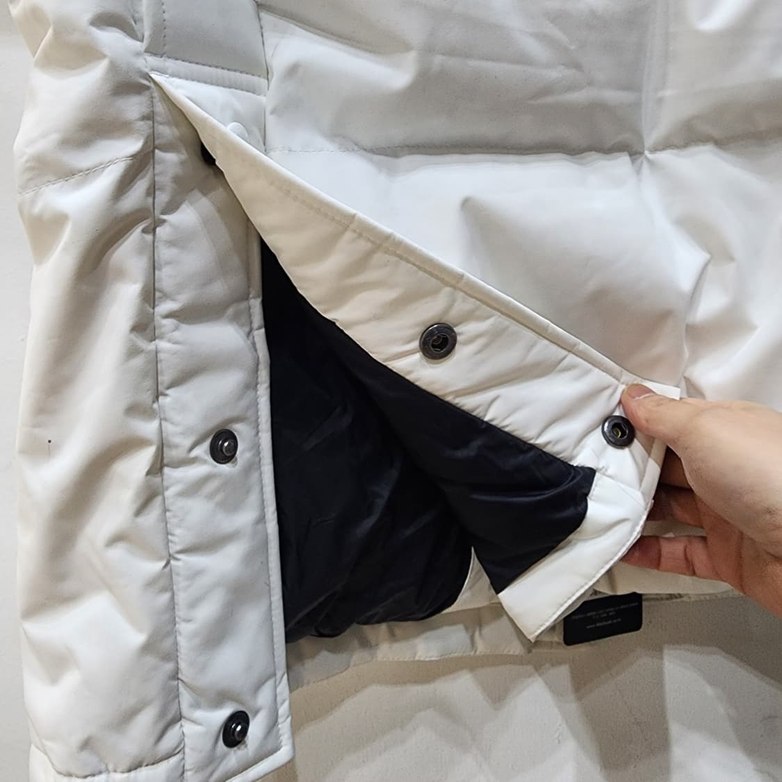 블랙야크 벤치다운 자켓 롱 흰색95 새제품 상품이미지6