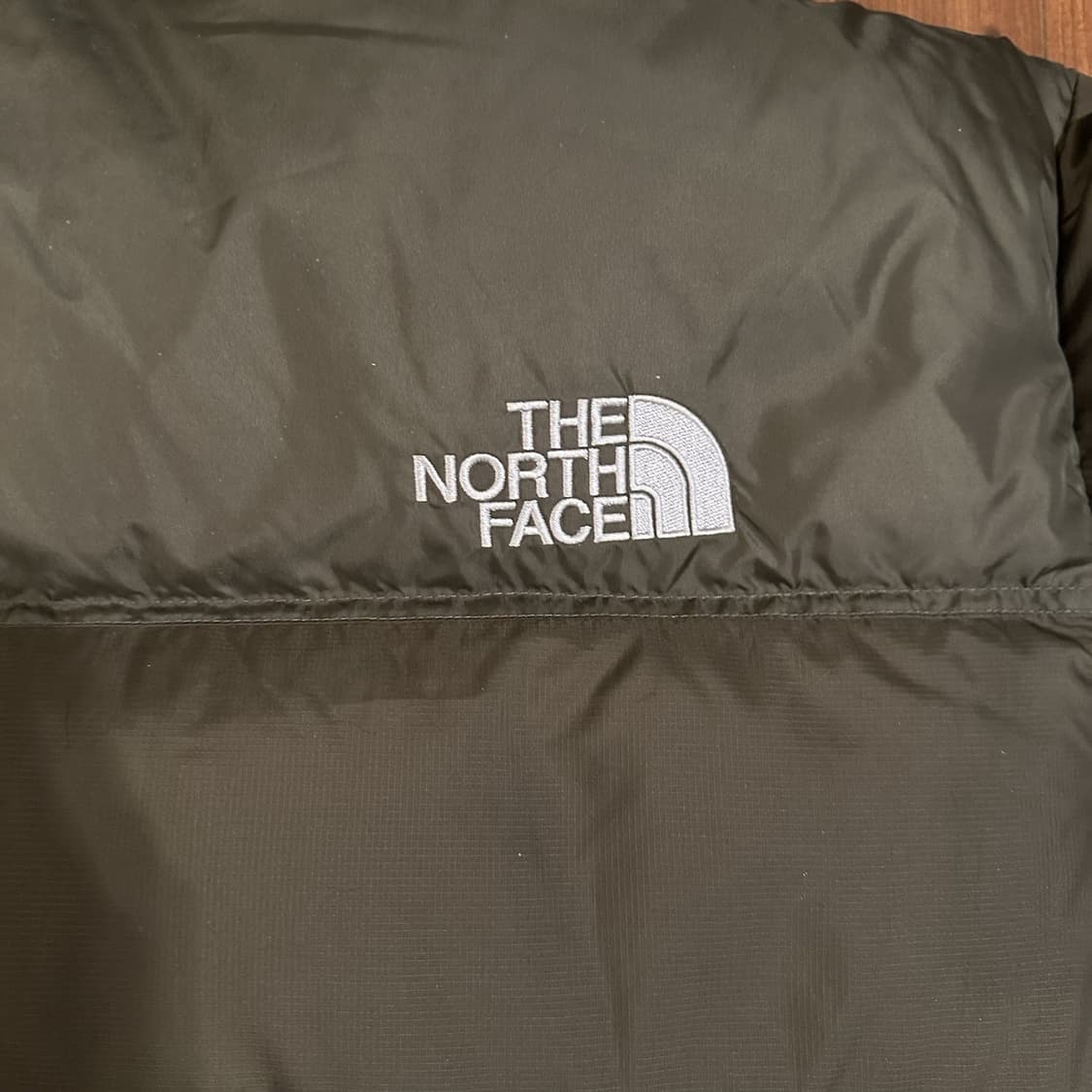 90s 노스페이스 700 다운 패딩 카키 올리브 자켓 상품이미지10