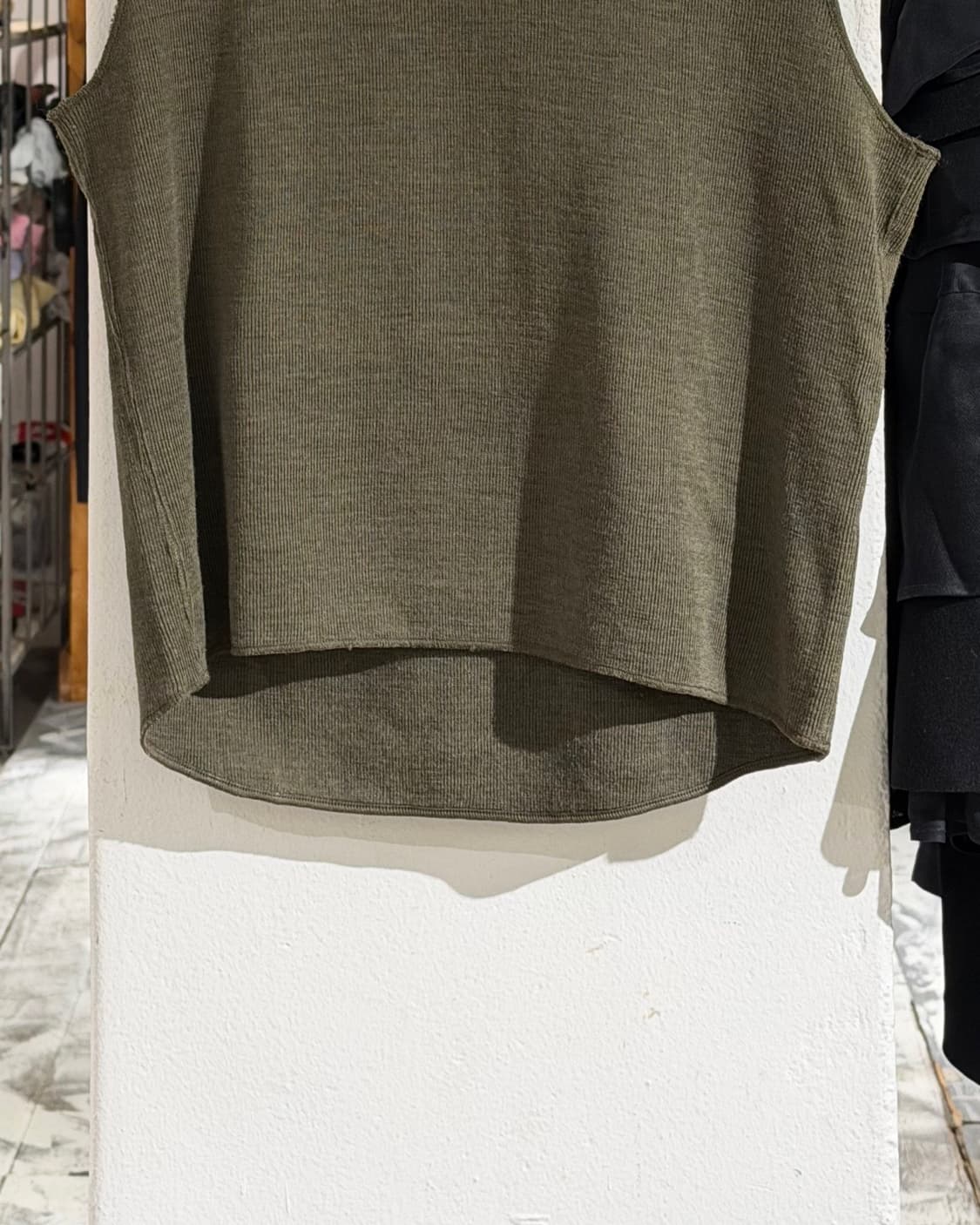 엔지니어드 가먼츠 카키 후드 니트 베스트 상품이미지5