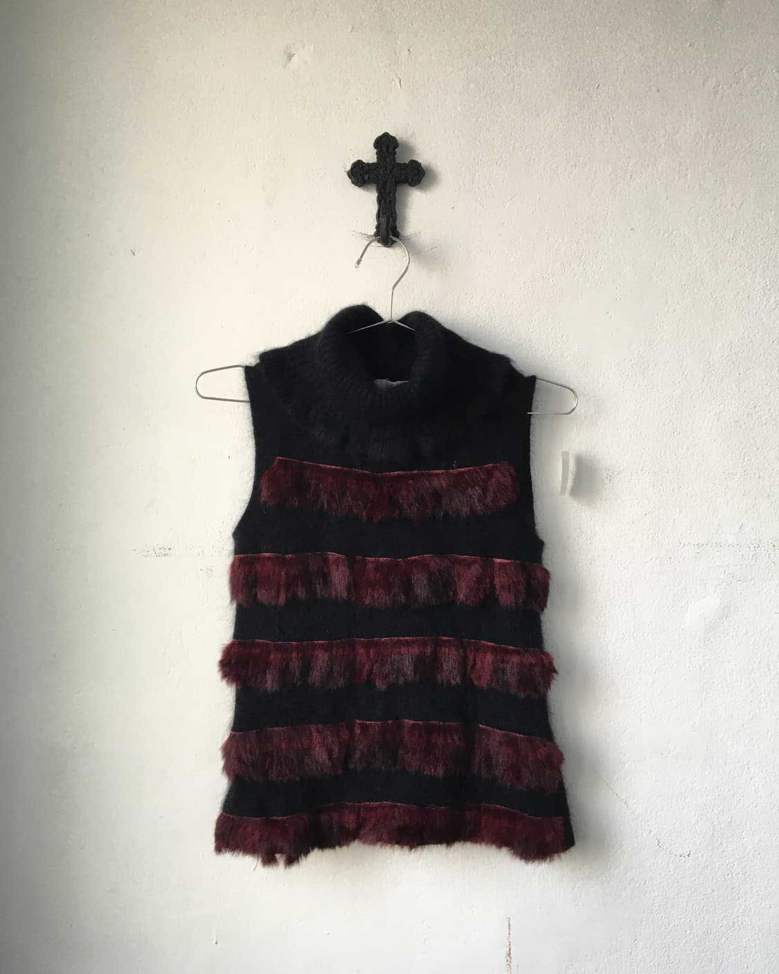 Fur layer high neck knit sleeveless 상품이미지2