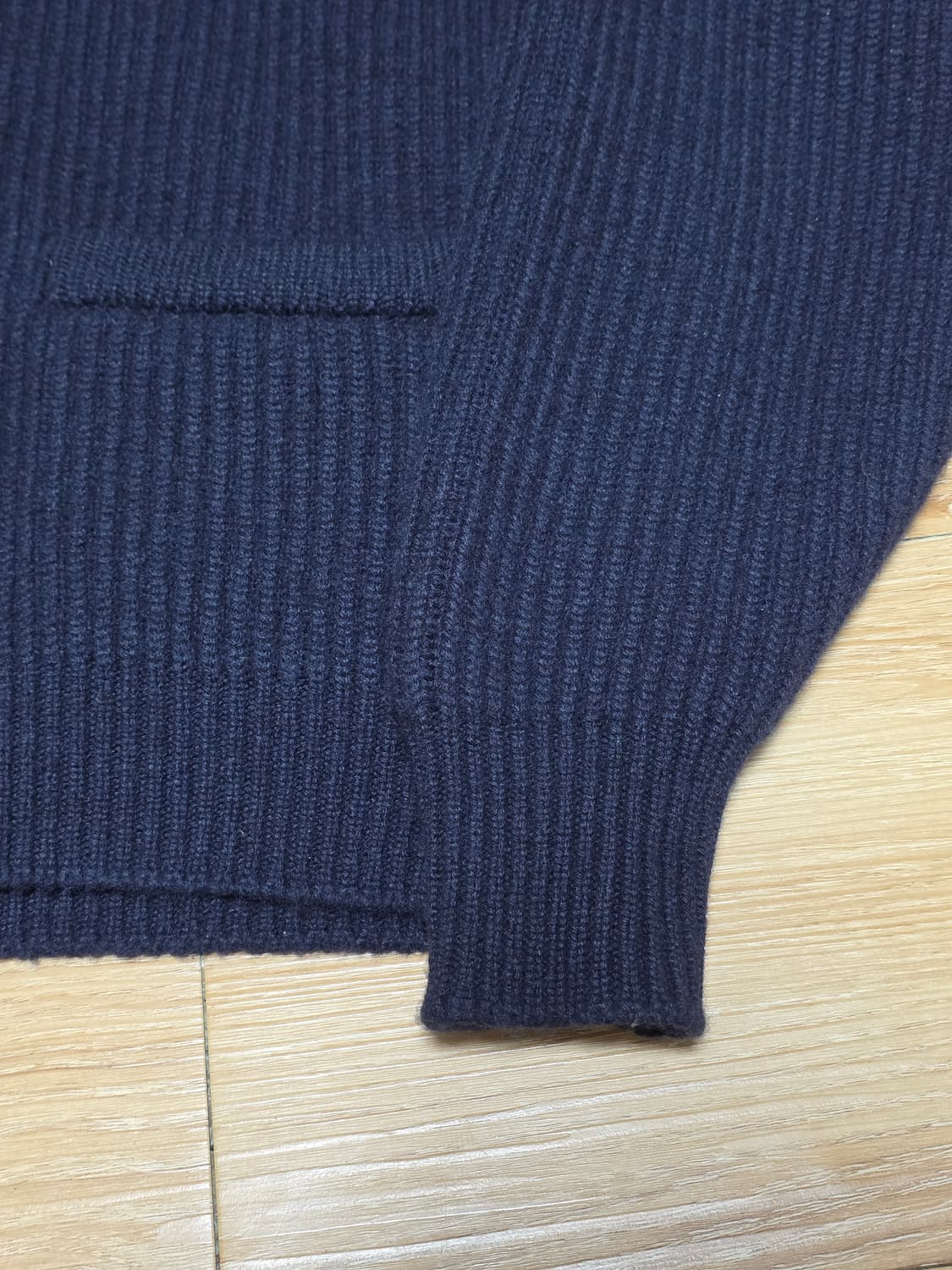 44size택포80만)25fw윌리엄로키 캐시미어 숄카라 가디건 네이비 상품이미지5