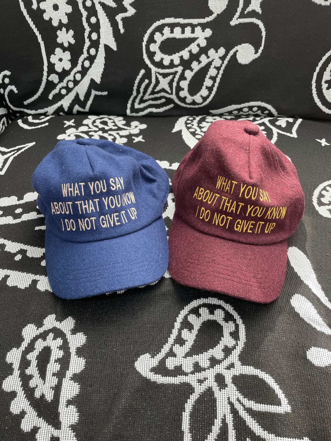 (30% OFF) Ray Cassin 울 슬로건 볼캡 상품이미지1