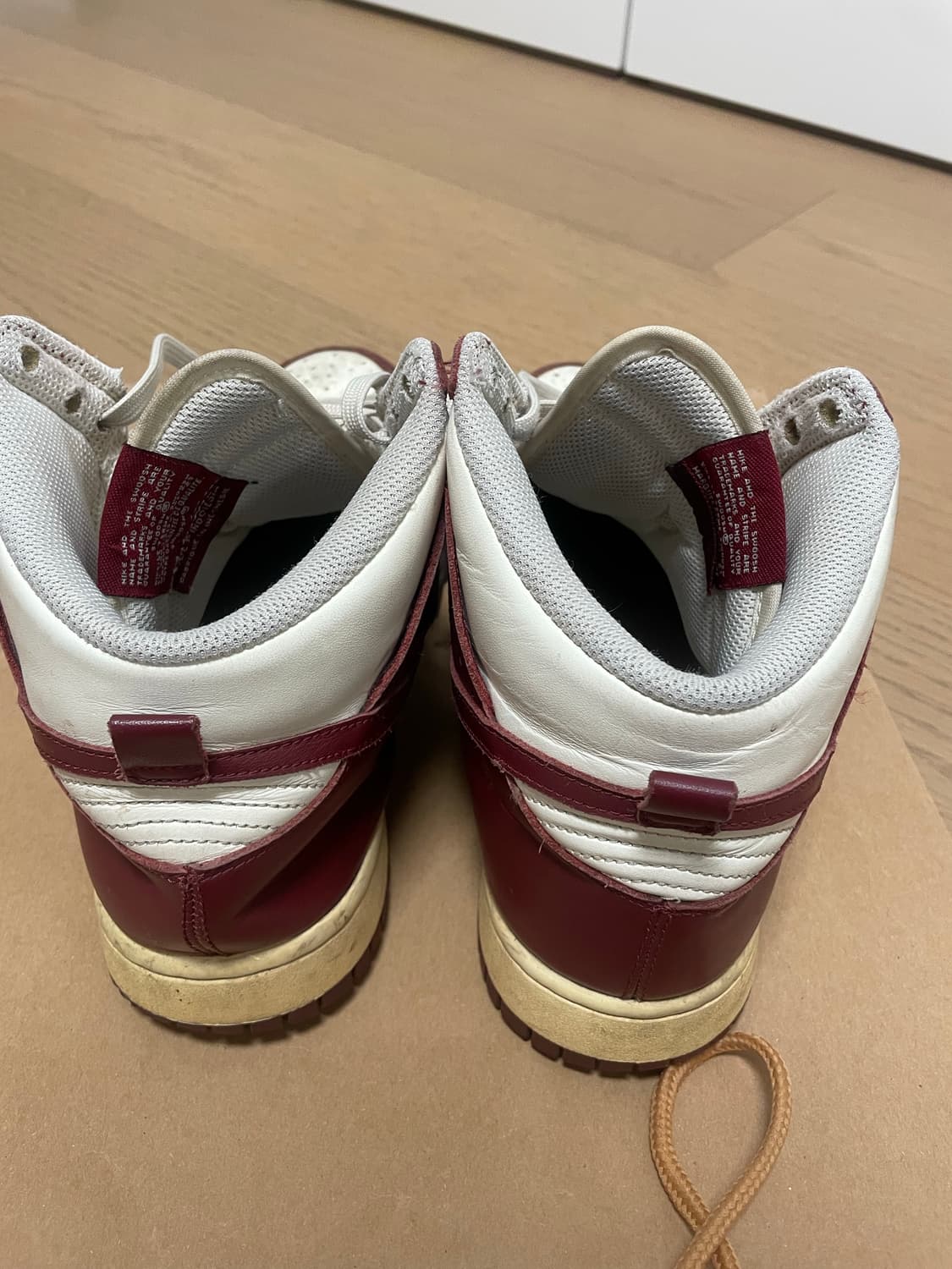 덩크 하이 팀레드 상품이미지3