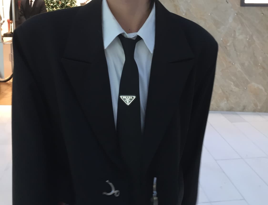 프라다 블랙 실크타이 상품이미지1