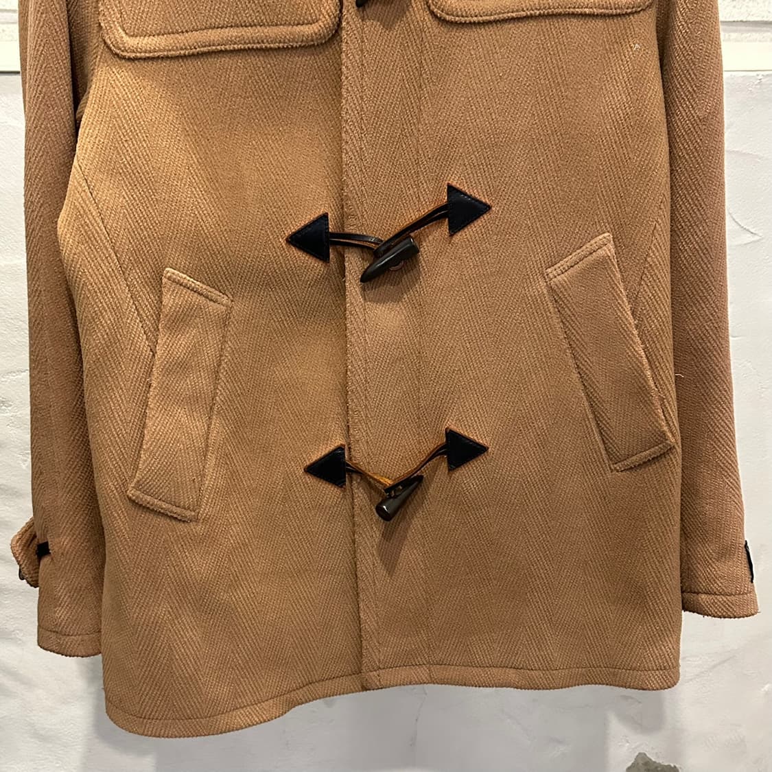 ITALY VINTAGE 떡볶이 코트 투포켓 토글 버튼 디테일 베이지 상품이미지5