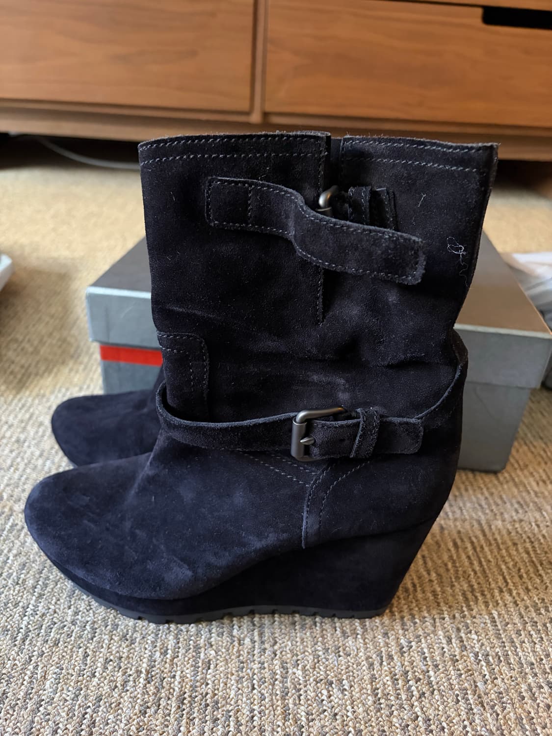 프라다스포츠 웨지힐 부츠 상품이미지1