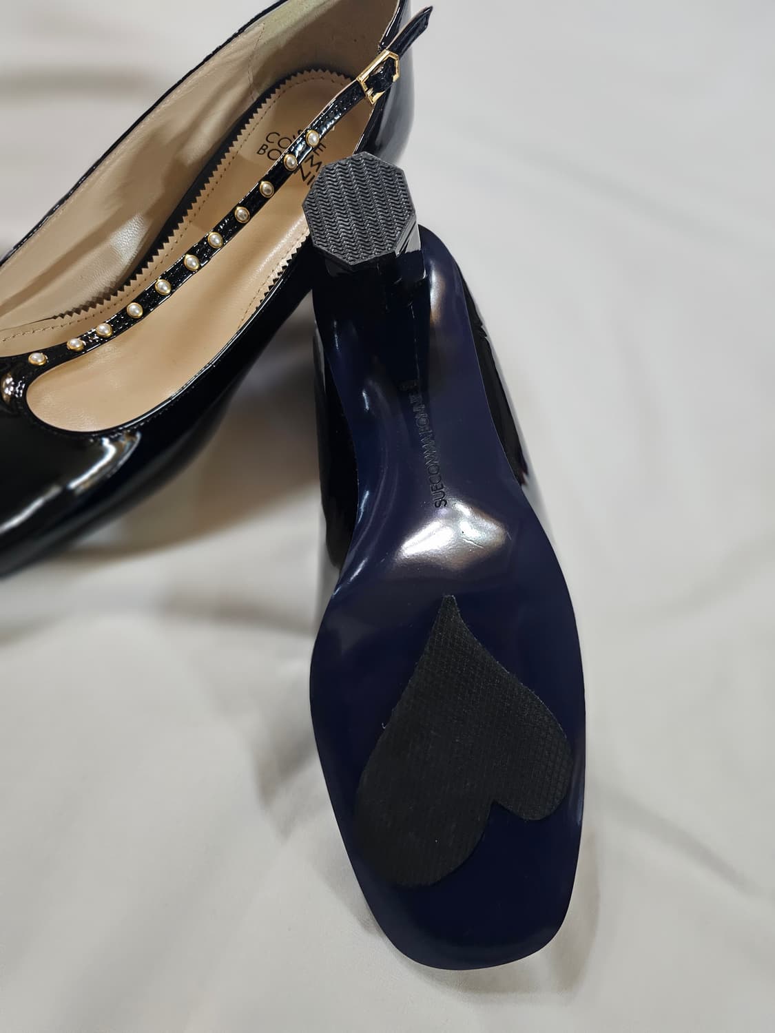 [38,250] 새상품) 슈콤마보니 펄 스트랩 페이턴트 에나멜 펌프스 상품이미지6