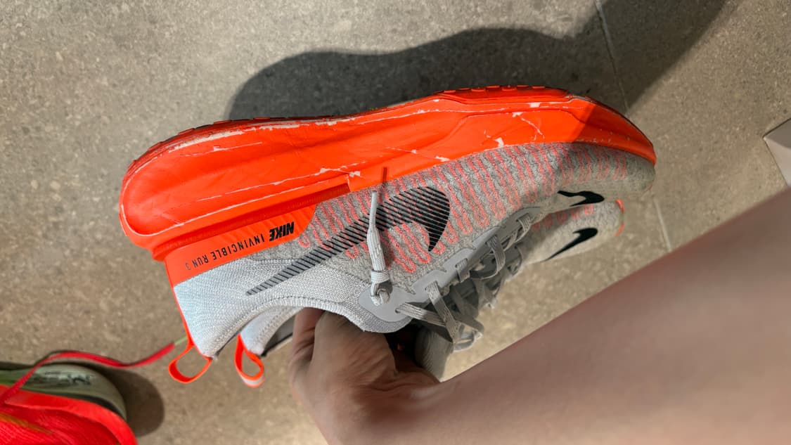 나이키 인빈서블 런3 러닝화 275   상품이미지2