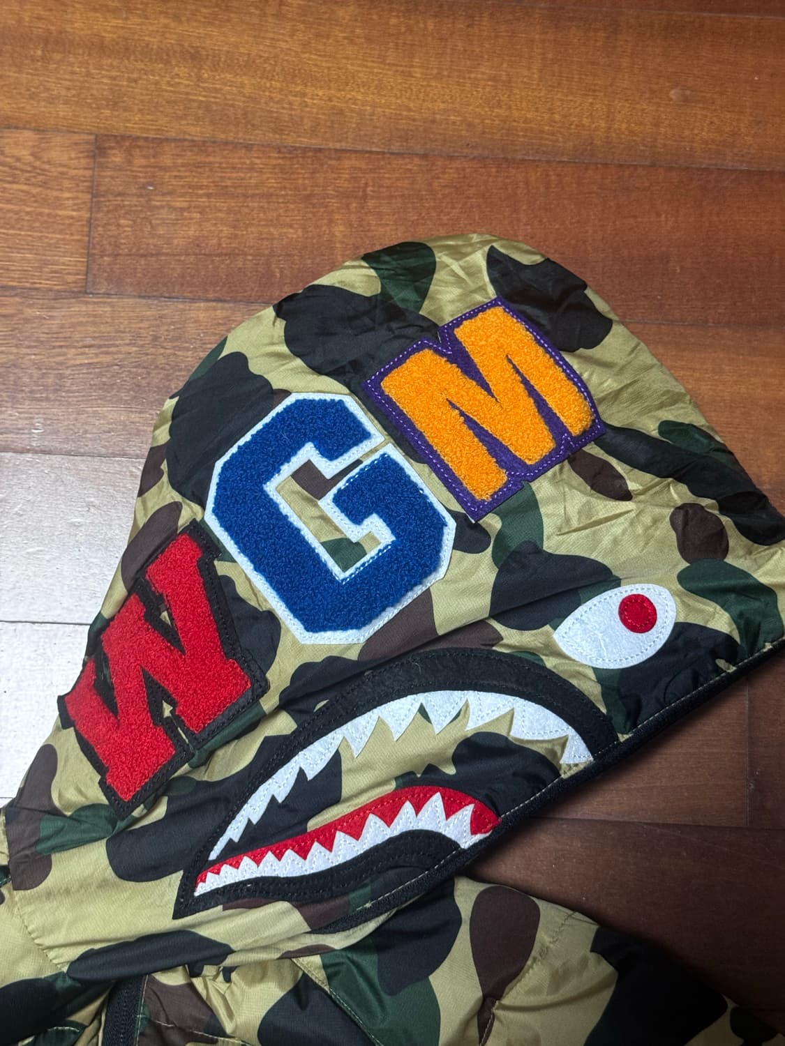 베이프 윈드스토퍼 패딩 상품이미지2