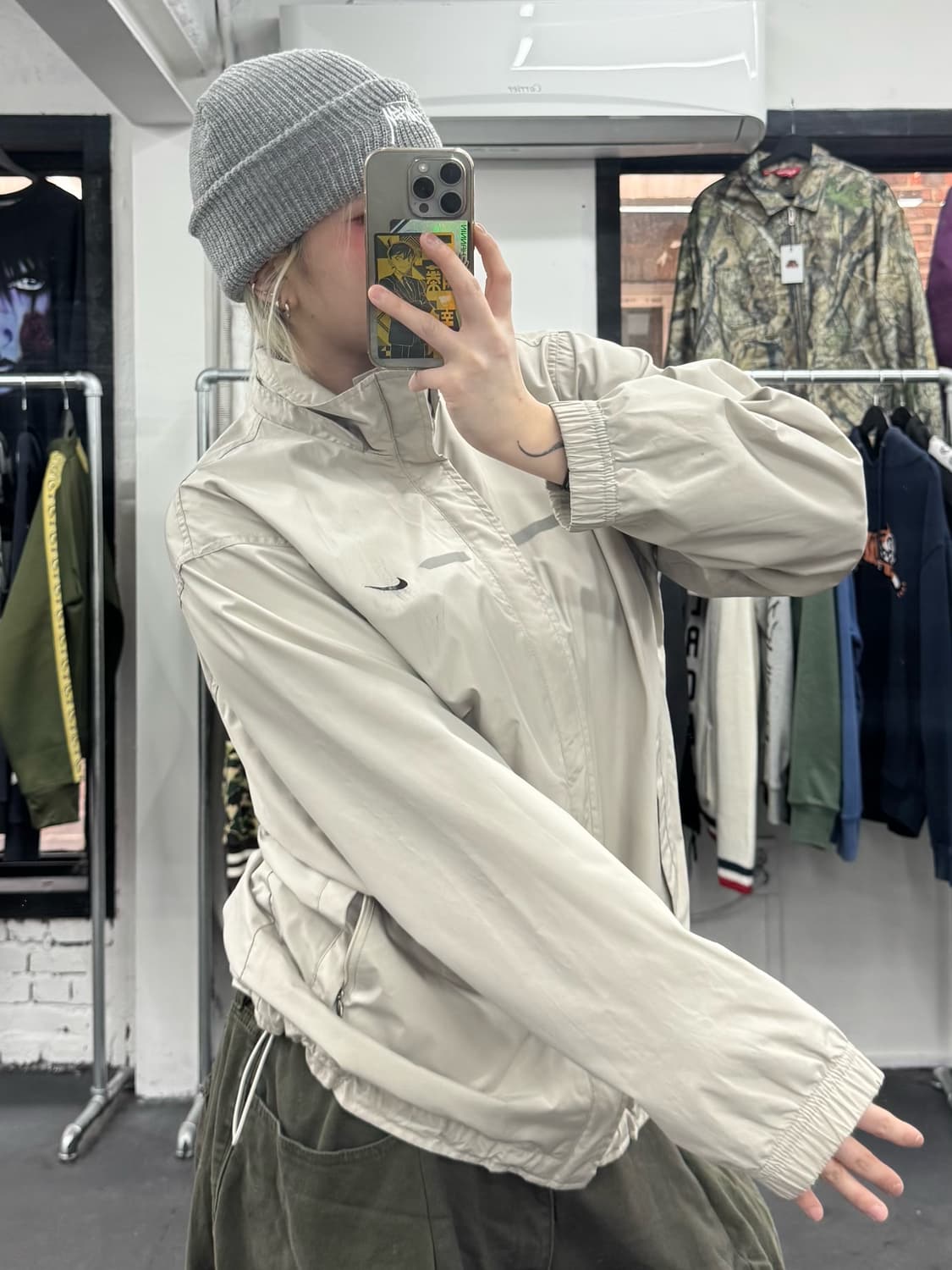 나이키 올드스쿨 베이지 바람막이 상품이미지3