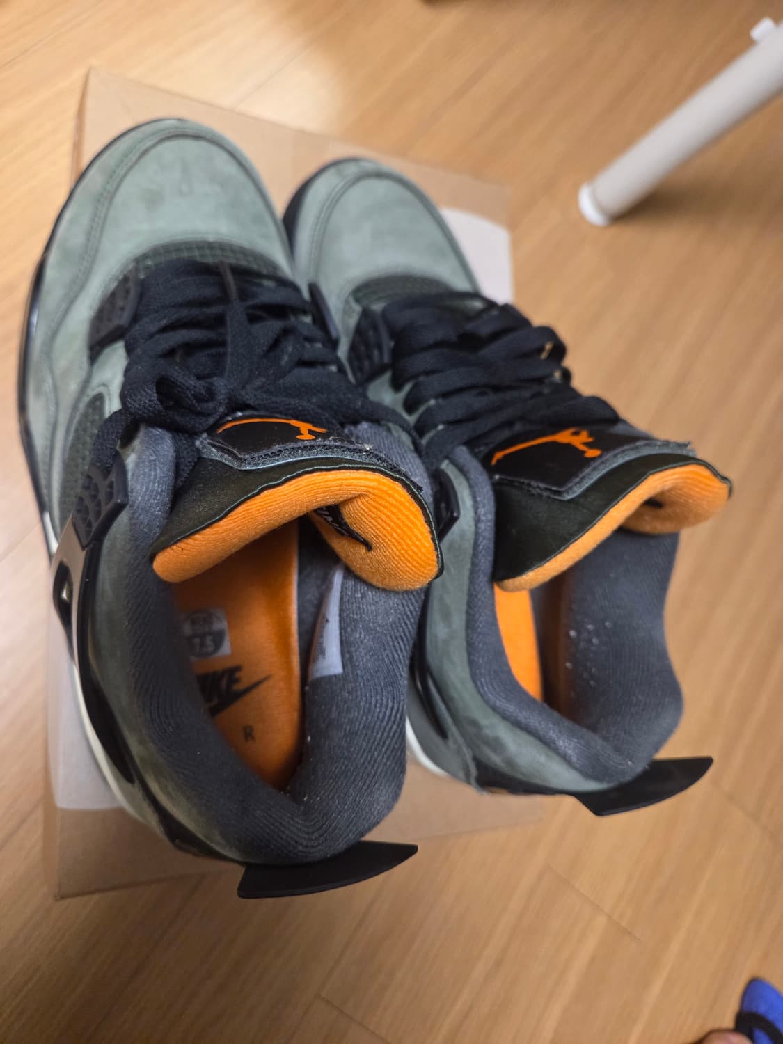 나이키 언디핏 조던4 255 상품이미지6