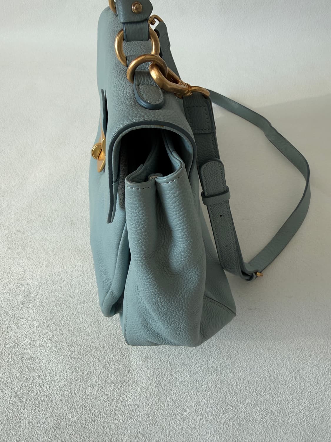 니나리치(NINA RICCI) 레더 사첼백  상품이미지4