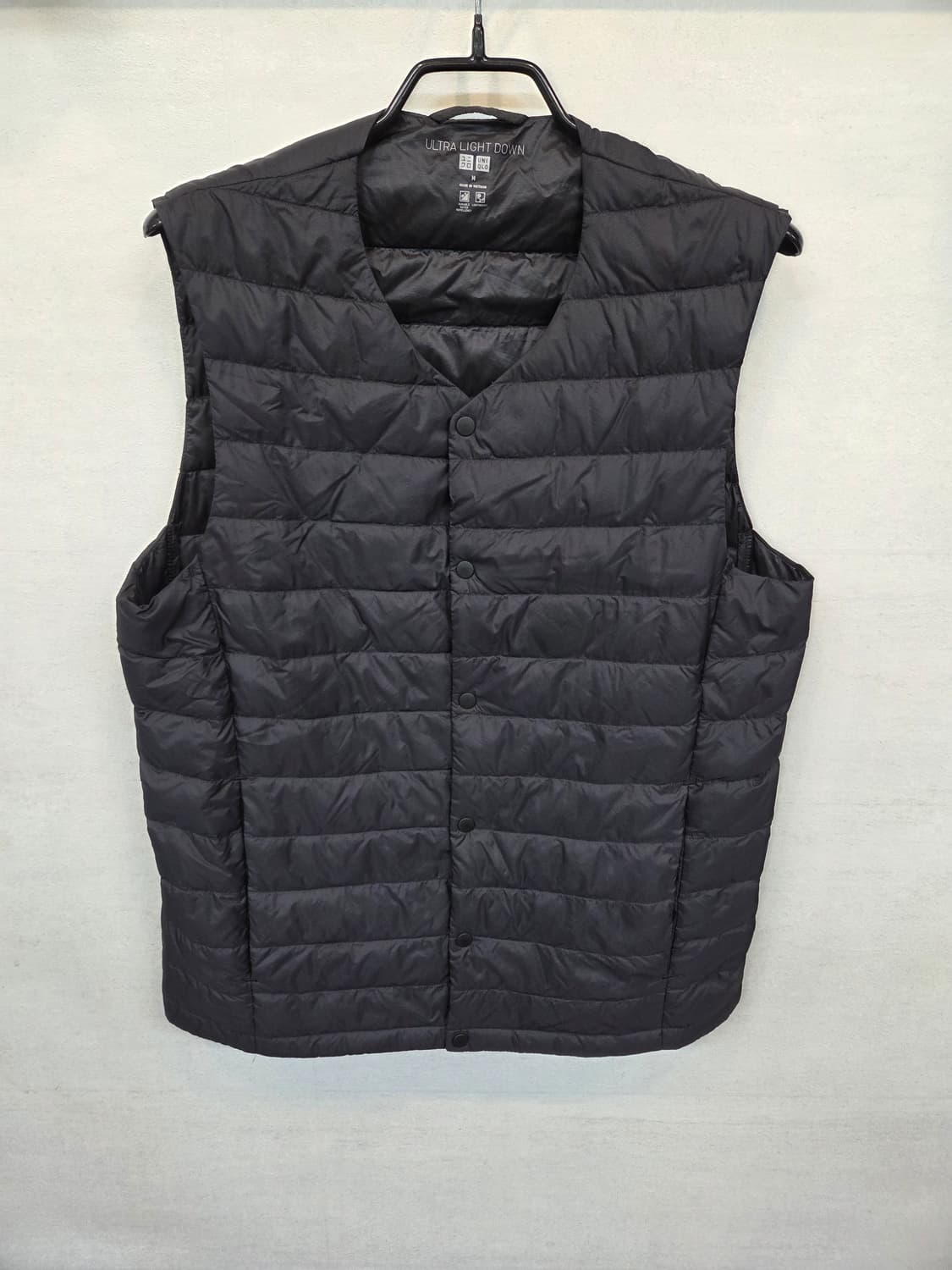 유니클로 울트라라이트다운 경량패딩 조끼 m 상품이미지1