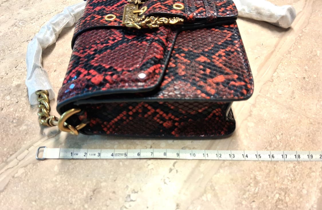 베르사체 진스 꾸뛰르 미니백(와인) / 새상품 상품이미지8