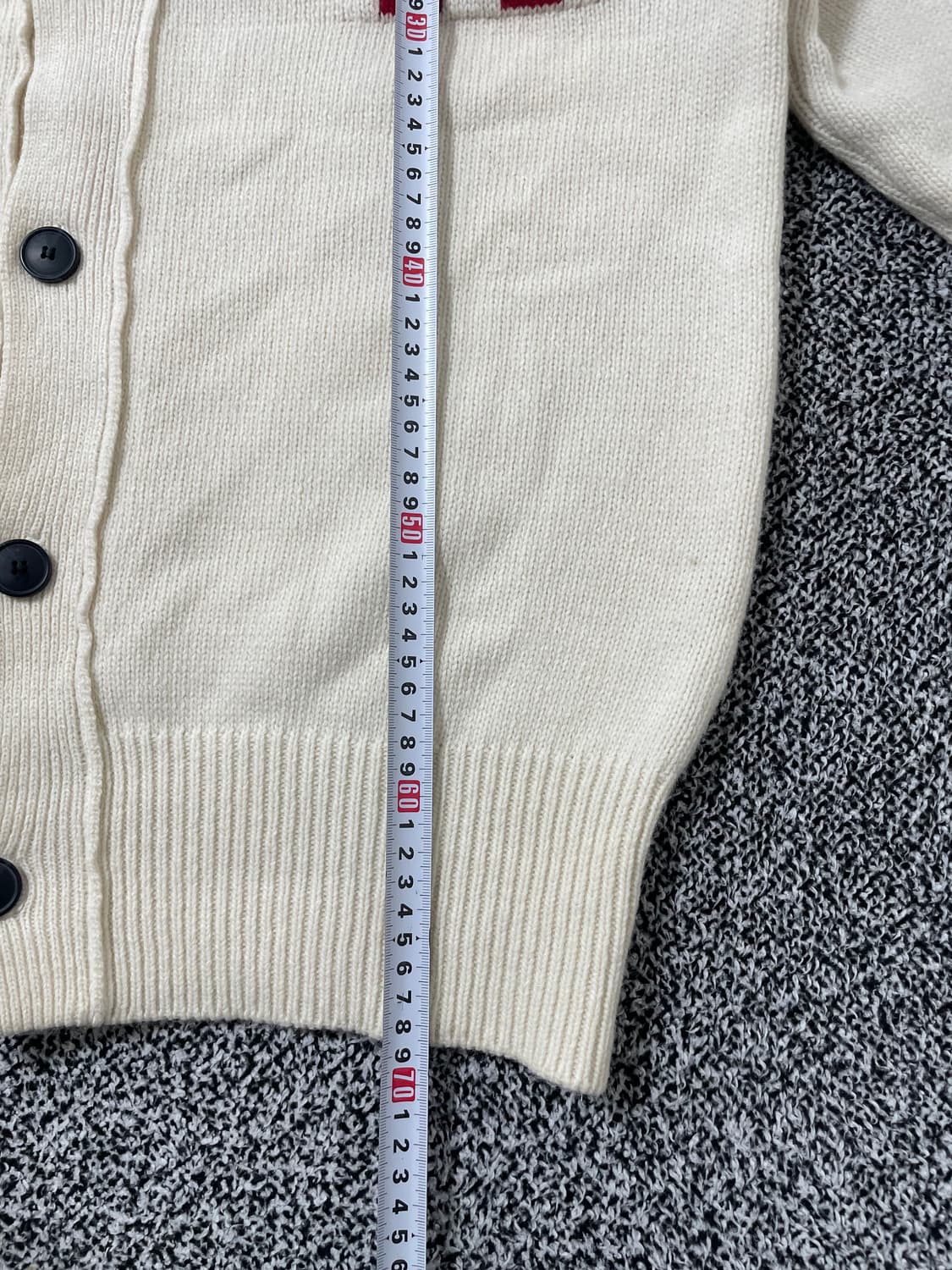빈티지9. AMI 아미 하트 로고 오버사이즈 니트 가디건 오프화이트 남여 상품이미지7