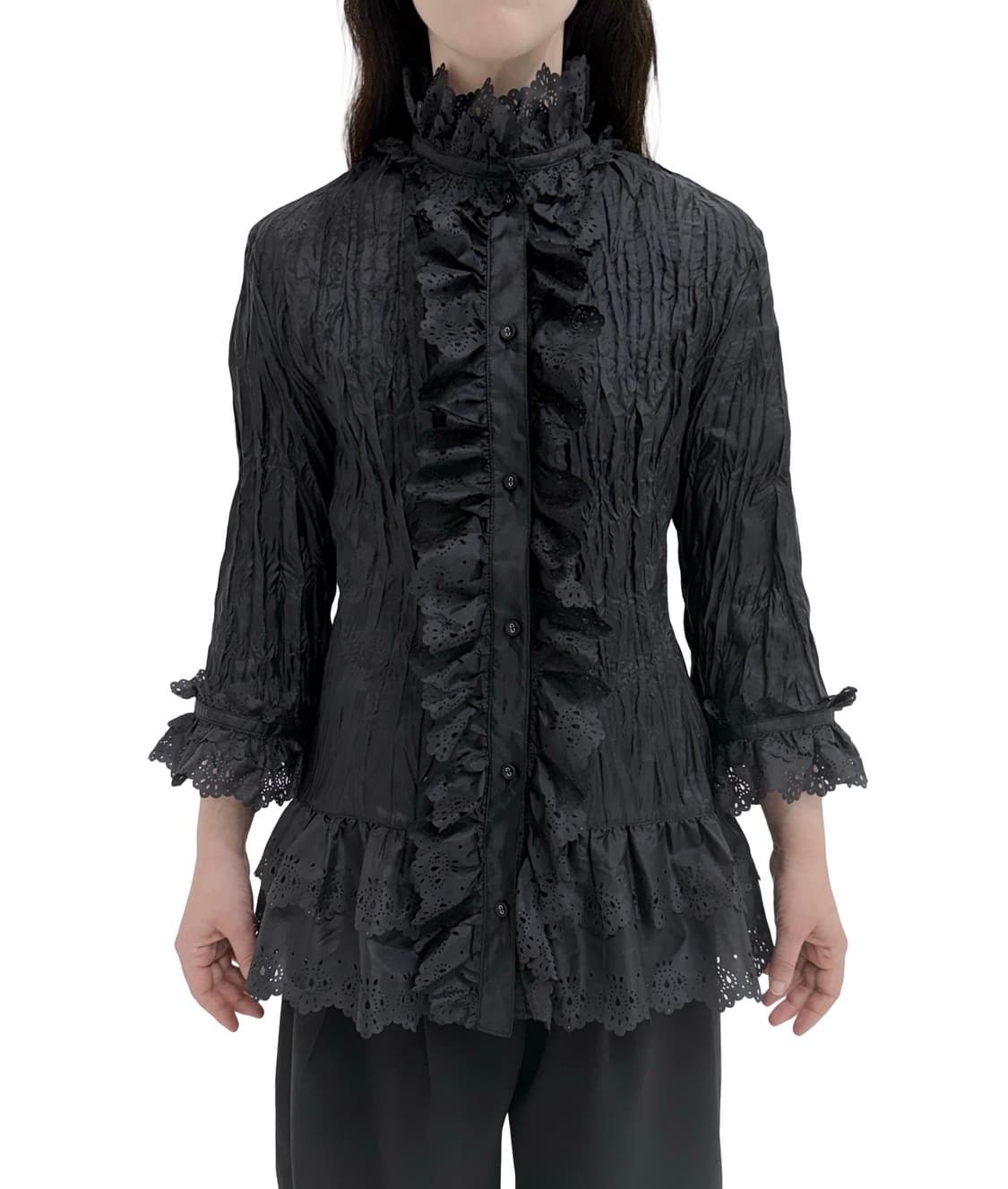 에옹쓰 펀칭 블라우스 블랙 상품이미지1