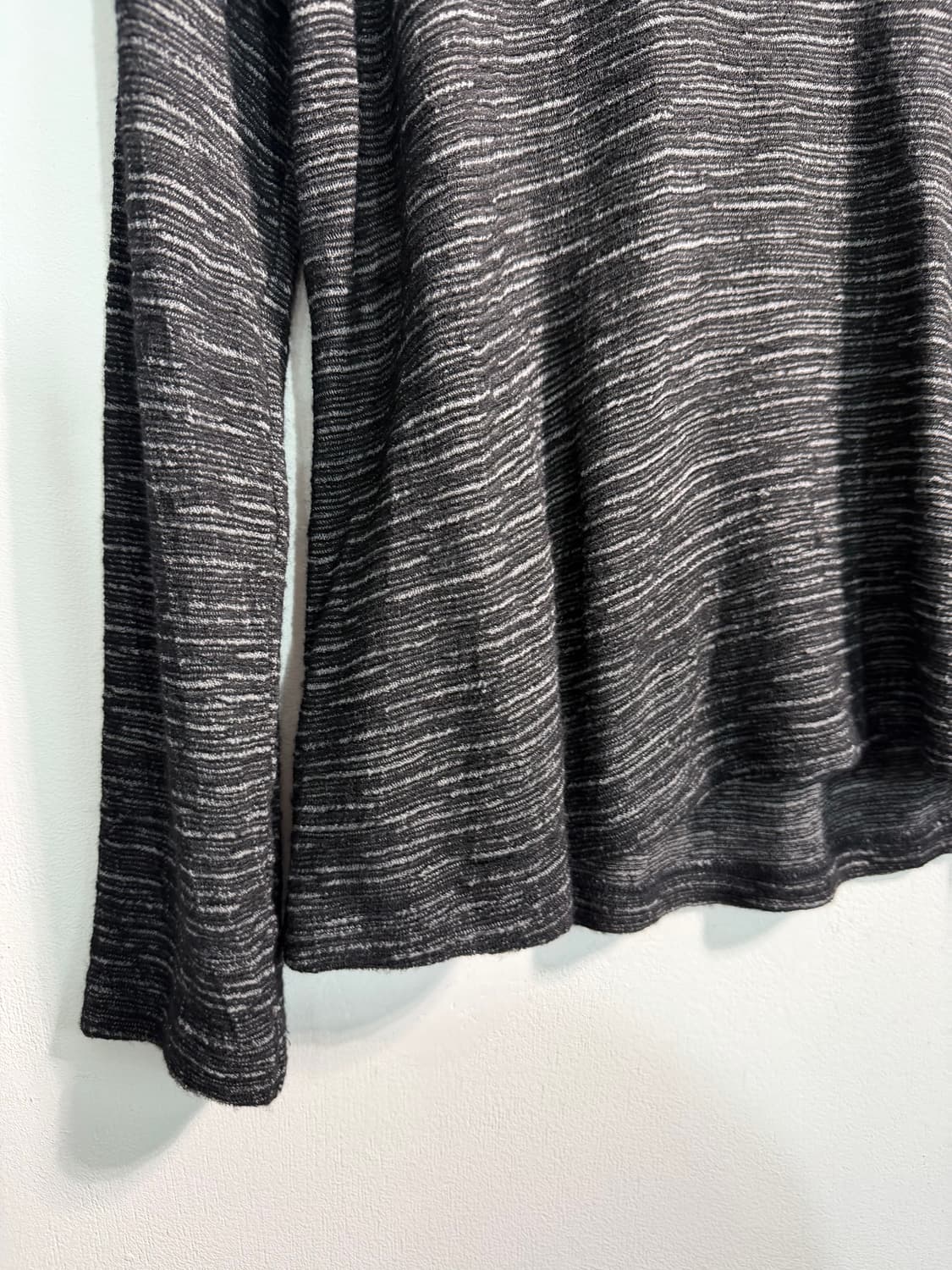 Plantation 이세이미야케 울 70% 모크넥 니트 상품이미지6