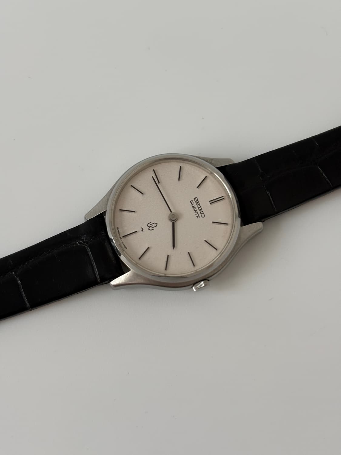 세이코 1970년대 텍스쳐 다이얼 실버 쿼츠 여성 상품이미지4