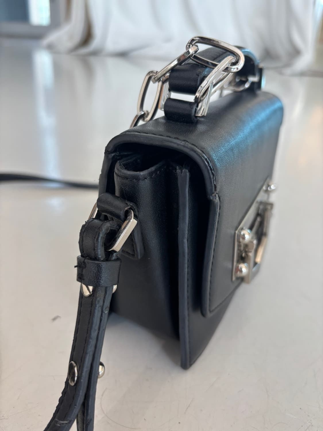 Cesare Paciotti Mini Leather Bag 상품이미지5