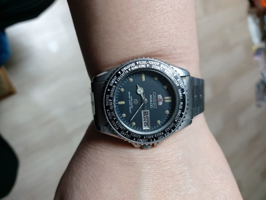 오리엔트 월드타임 킹다이버 시계 상품이미지4