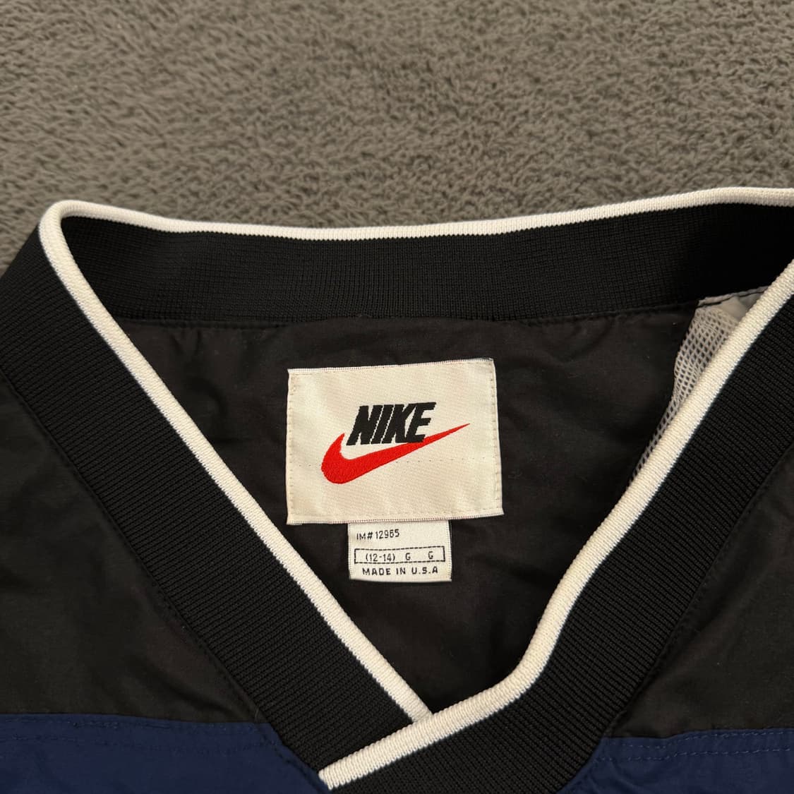 [ 정품 ] 나이키 스우시 올드스쿨 브이넥 바람막이 웜업 상품이미지5