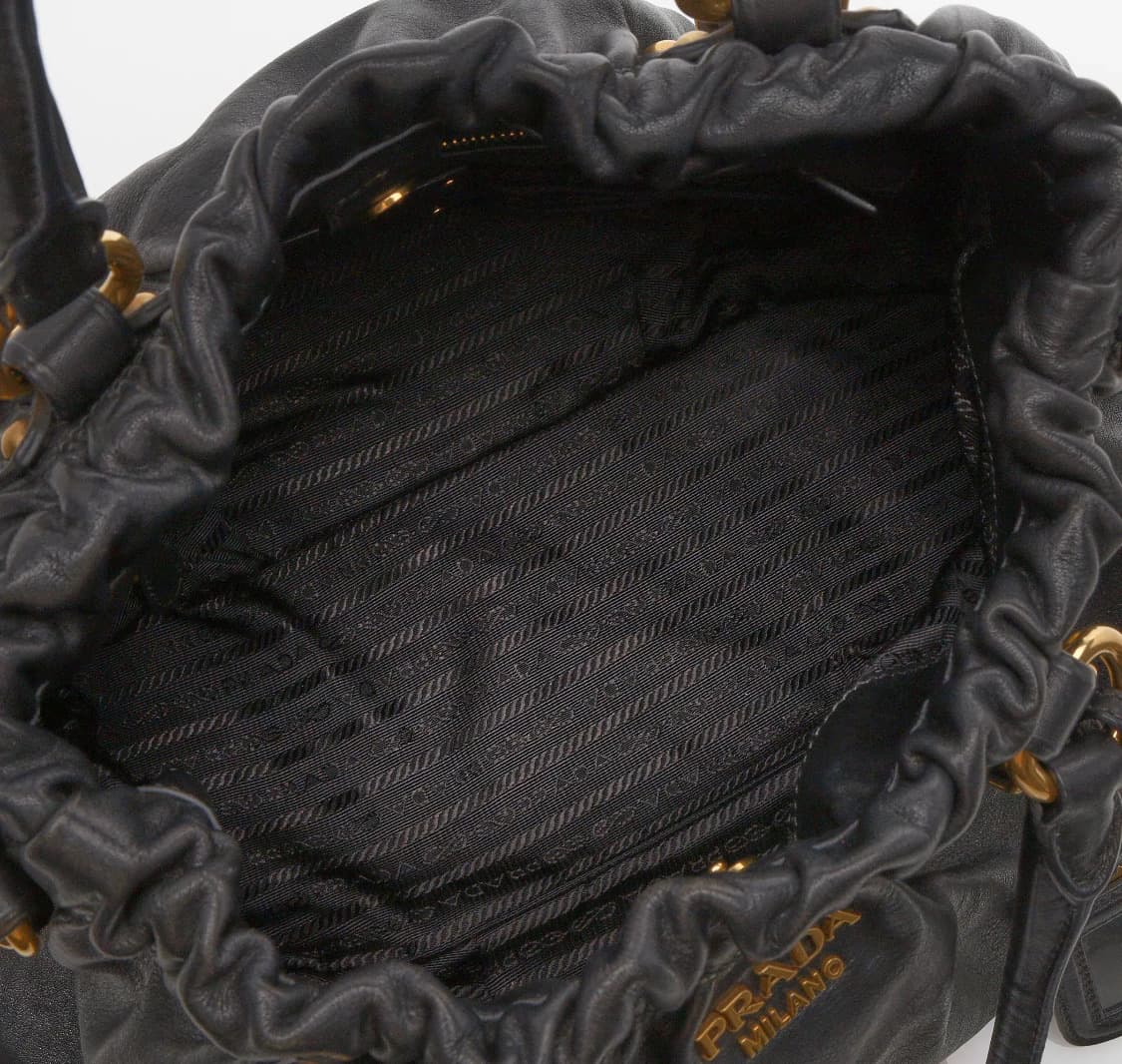 [S급] 프라다 소프트 카프 레더 토트백 판매합니다!!! 상품이미지6