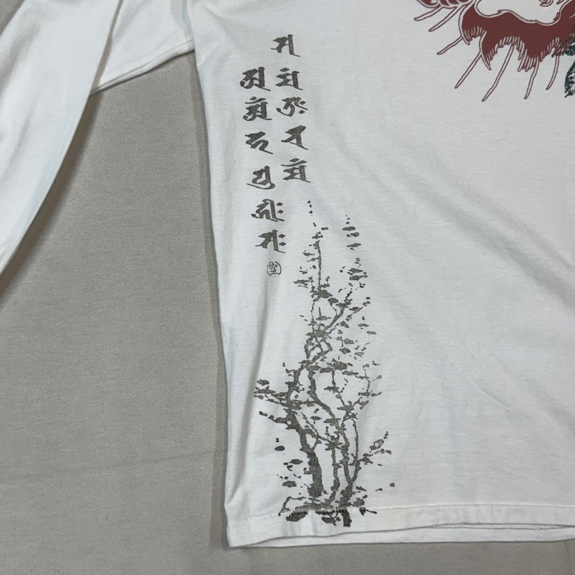 L) 카라쿠리 타마시 오리엔탈 그래픽 롱슬리브 티셔츠 상품이미지5