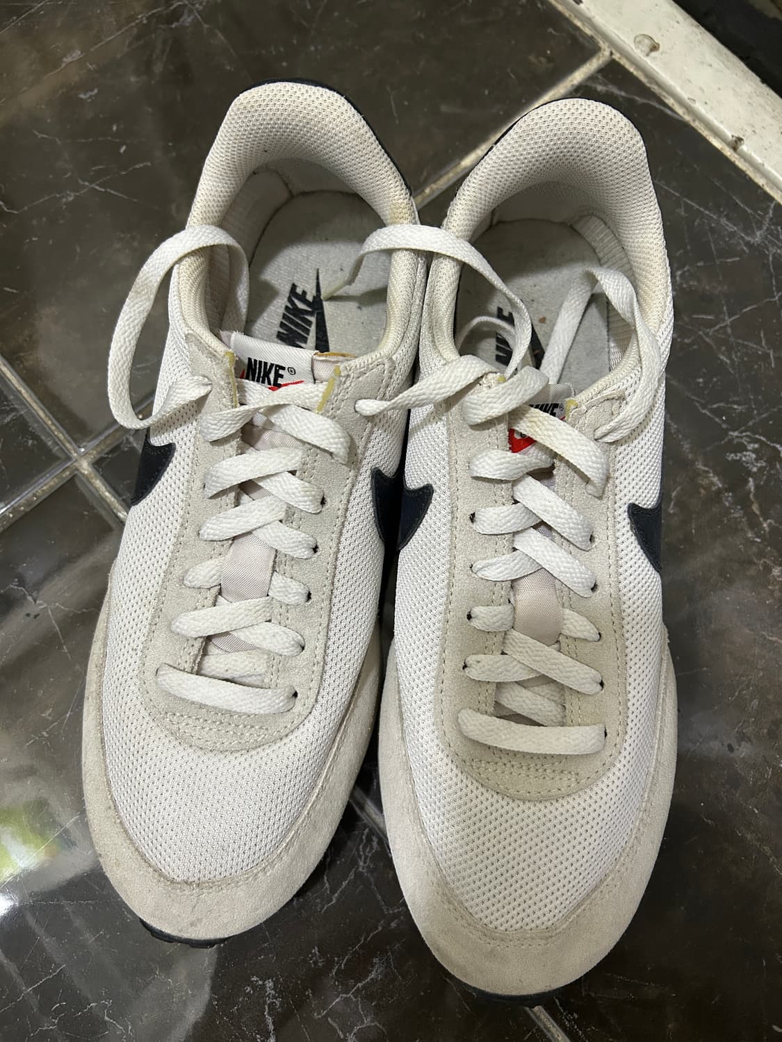 나이키 테일윈드 260 상품이미지1