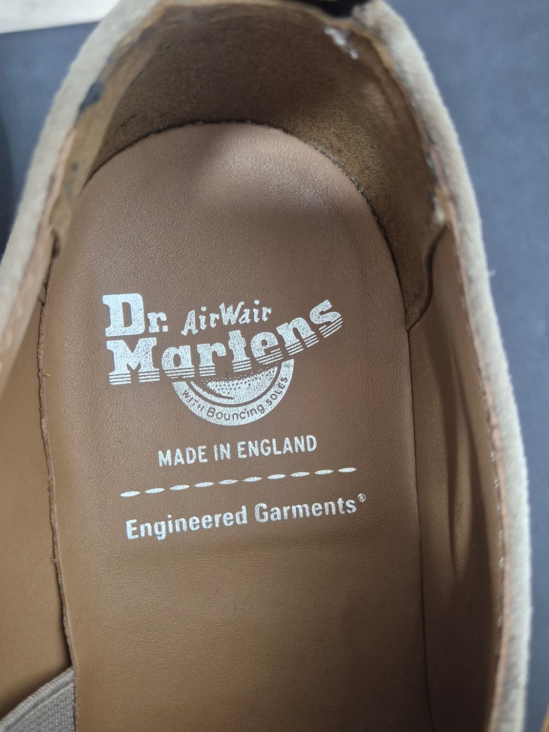 [닥터마틴x엔지니어드가먼츠] 1461 베이지 US8(260) 상품이미지3