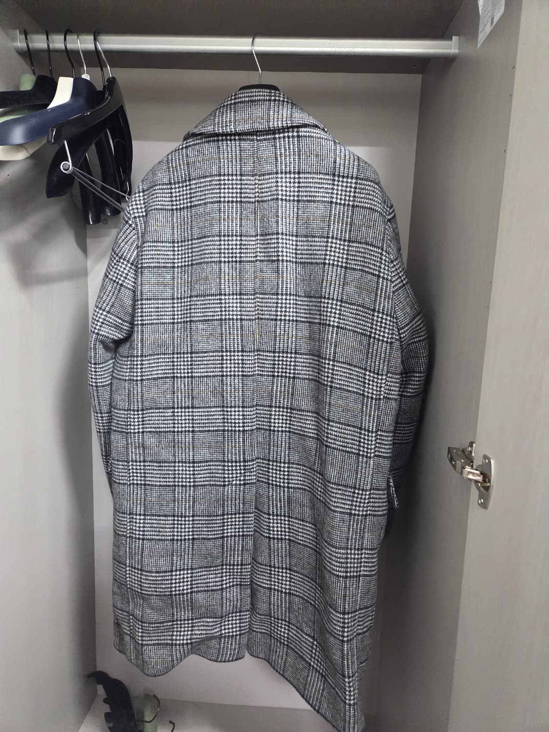 BOSS 보스 남성 체크 더블 코트 110 상품이미지2