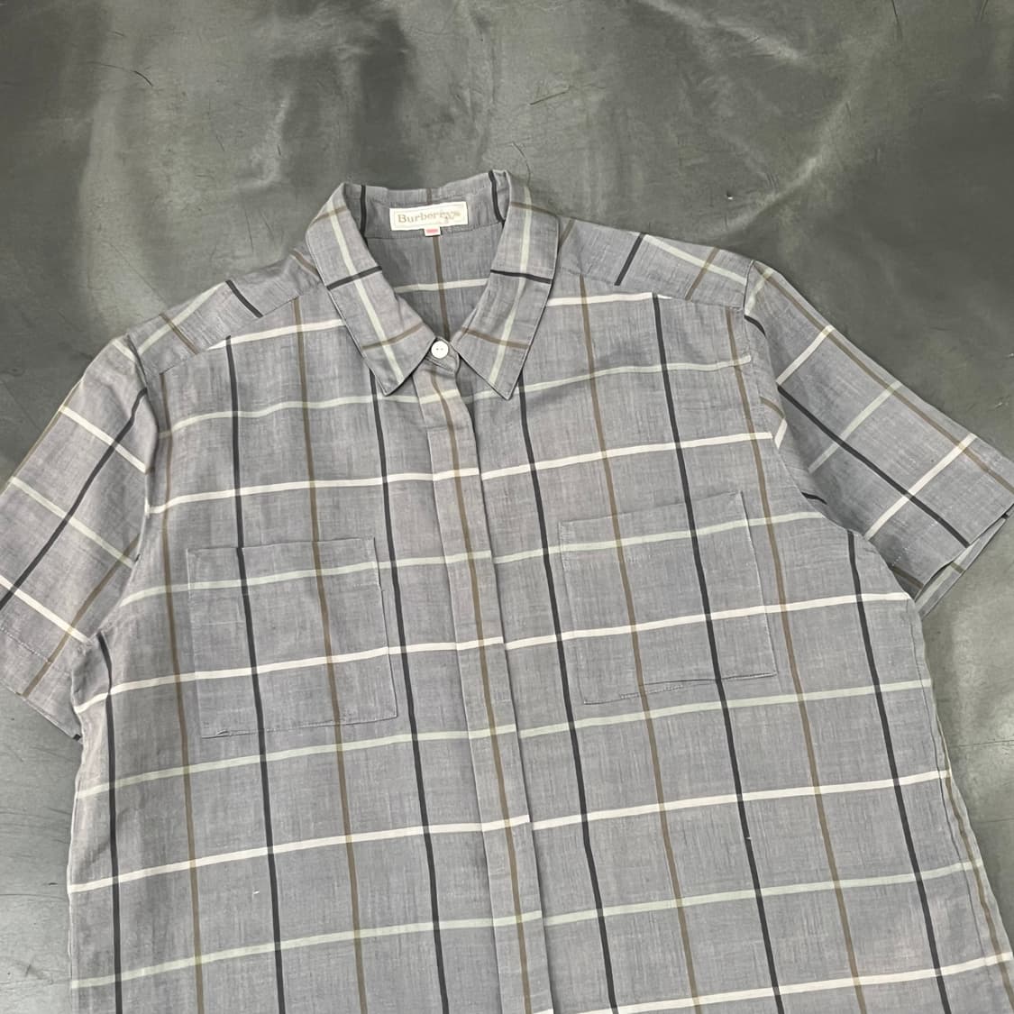  버버리 체크 히든버튼 하프 셔츠 y16377 상품이미지3