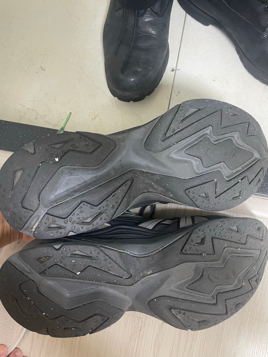 앤더슨벨 아식스 290 상품이미지5