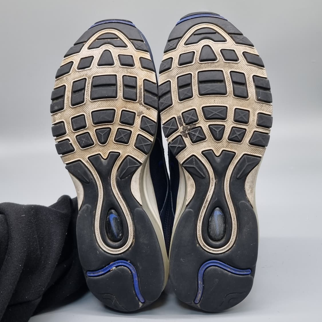 나이키 에어맥스97 남성운동화285 상품이미지3