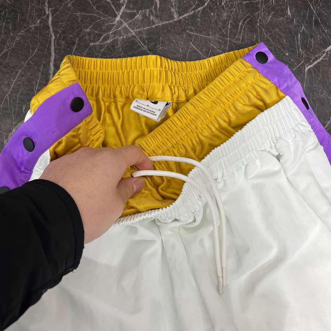 나이키 x 엠부쉬 NBA 컬렉션 레이커스 스냅버클 트랙팬츠 상품이미지7