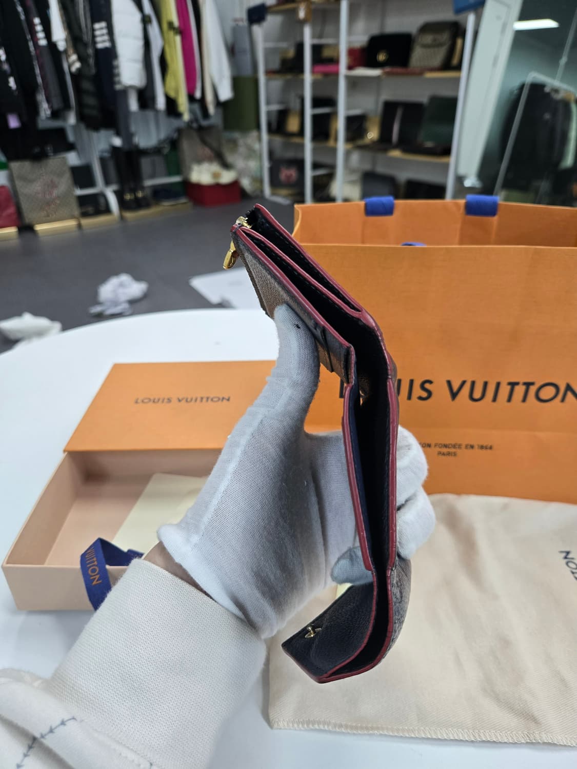 [50%세일] 루이비통 앙프레뜨 삼단 중지갑 상품이미지6