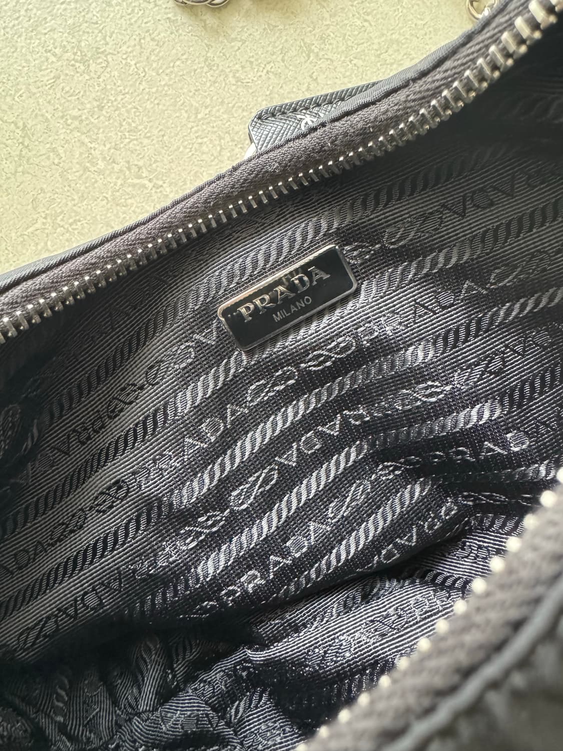 PRADA 리에디션 2006 나일론 체인 호보백 상품이미지5