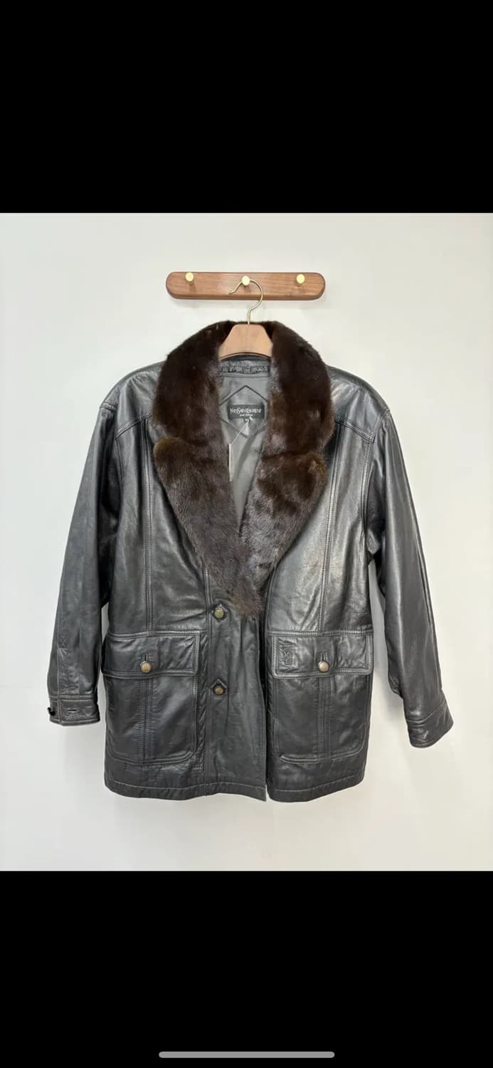 입생로랑 밍크퍼 카라 디테일 가죽자켓 (퍼 탈부착 가능) H1948 상품이미지2